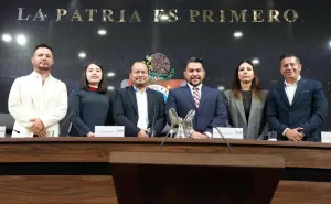 Presenta titular de la Secretaría de Infraestructuras y Comunicaciones informe de resultados ante el Congreso del Estado