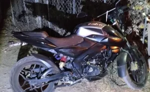 Policía Municipal asegura motocicleta al contar con reporte de robo activo