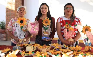 Xoxocotlán: Sistema DIF Municipal clausura con taller de "Flores Eternas"
