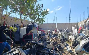 Ejecutan cateos en deshuesaderos de San Pablo Huitzo: asegura diversas autopartes de unidades de motor