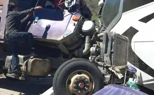 Varios lesionados se registraron en el accidente de la carretera 131