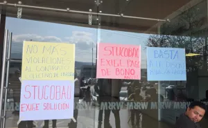 Sindicato del COBAO exige pagos con toma de oficinas 