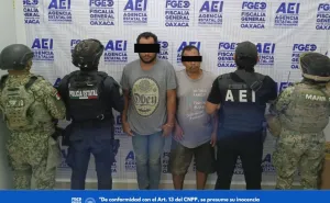 Fiscalía de Oaxaca cumplimenta órdenes de cateo en la Costa; detienen a dos personas por el delito de homicidio