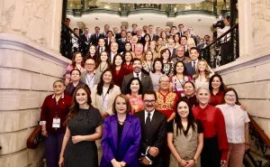 Nino Morales participa en reunión de Senadores en Palacio Nacional