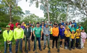 Encabeza Ray Chagoya intensa jornada de reforestación en el Cerro del Fortín