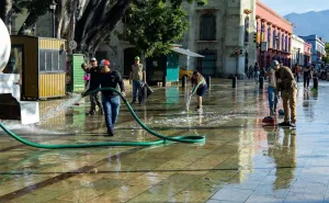Realizan Mega Tequio en el Centro Histórico de Oaxaca de Juárez