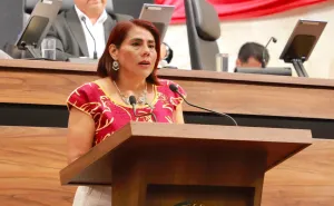 Propone diputada Tania López campaña permanente para prevenir la compra de artesanías y textiles falsos en Oaxaca