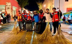 Durante y después del Desfile de Delegaciones, las calles de Oaxaca de Juárez se mantuvieron limpias