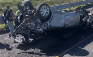 Volcadura en la autopista Cuacnopalan-Oaxaca deja lesionados