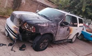 Investigan incendio de vehículos en el Fraccionamiento El Rosario