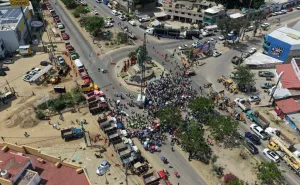 Aplaude Nino Morales banderazo de inicio de obra del Paso a Desnivel en Monumento a Juárez