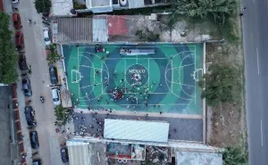 Ray Chagoya entrega cancha rehabilitada en Pueblo Nuevo