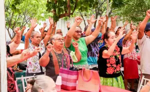 Con festejo alusivo al mes patrio, DIF Juchitán reabre la Casa de Día para Adultos Mayores