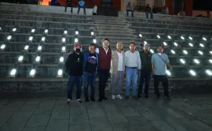 Ray Chagoya ilumina Oaxaca de Juárez con 2 mil luminarias para tener calles más seguras