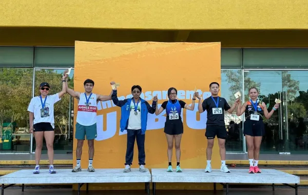 Realiza la UABJO su carrera atlética