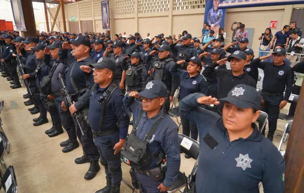 Fortalecen equipamiento policial en Xoxocotlán