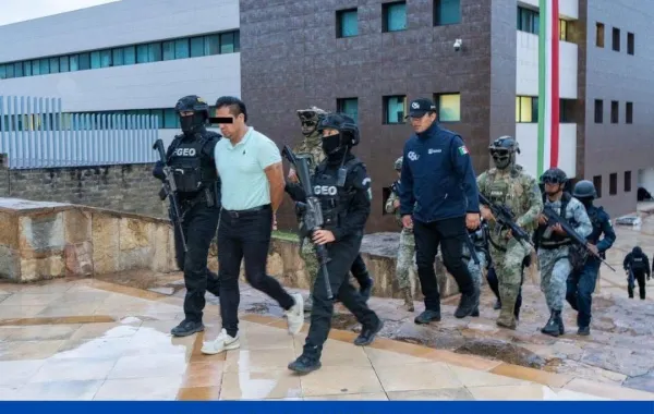 Fiscalía detiene a líder extorsionador en la Central de Abasto, y desarticula brazo financiero de la organización ASAEO