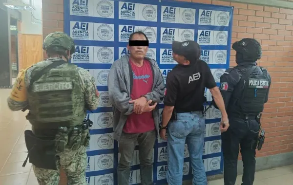 Fiscalía de Oaxaca aprehende a un hombre por fraude en agravio de integrantes de un comité de fiestas patronales en la Mixteca