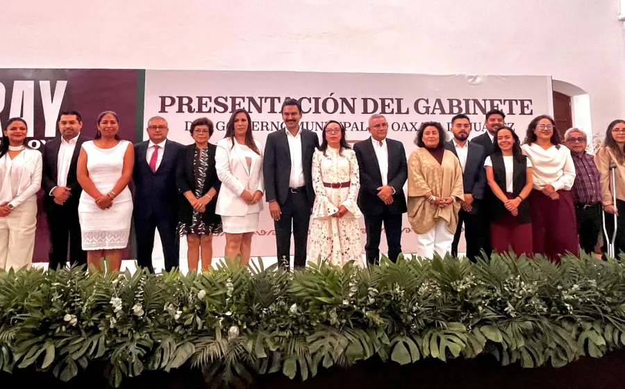 Ray Chagoya presentó a su gabinete