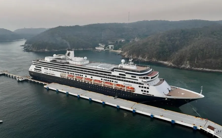 Llega primer crucero del 2025 a Huatulco