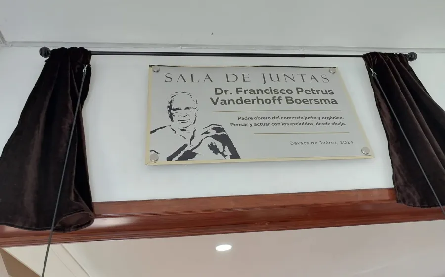 El padre del comercio justo por Ernesto Reyes