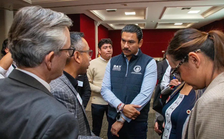 Ray Chagoya comparte visión de trabajo con el sector empresarial de Oaxaca de Juárez
