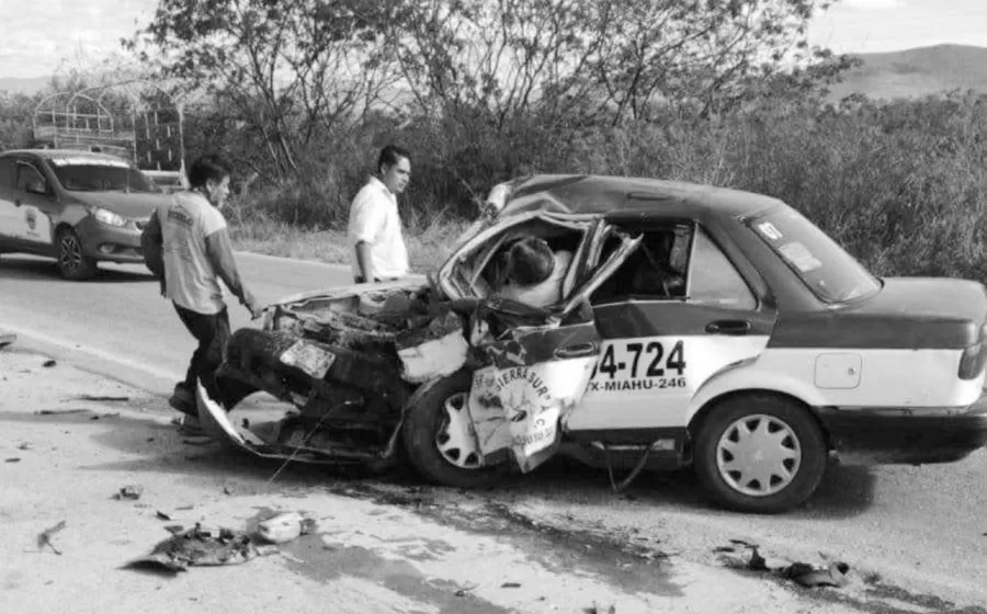 Choque en Miahuatlán deja 3 muertos