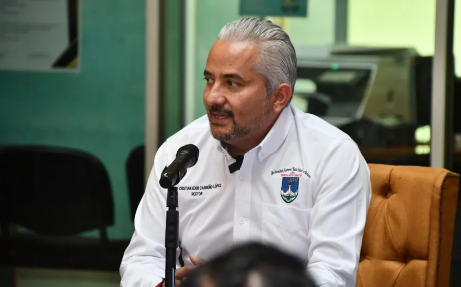 Ciencia al alcance de la sociedad, nuevo proyecto de la UABJO: rector