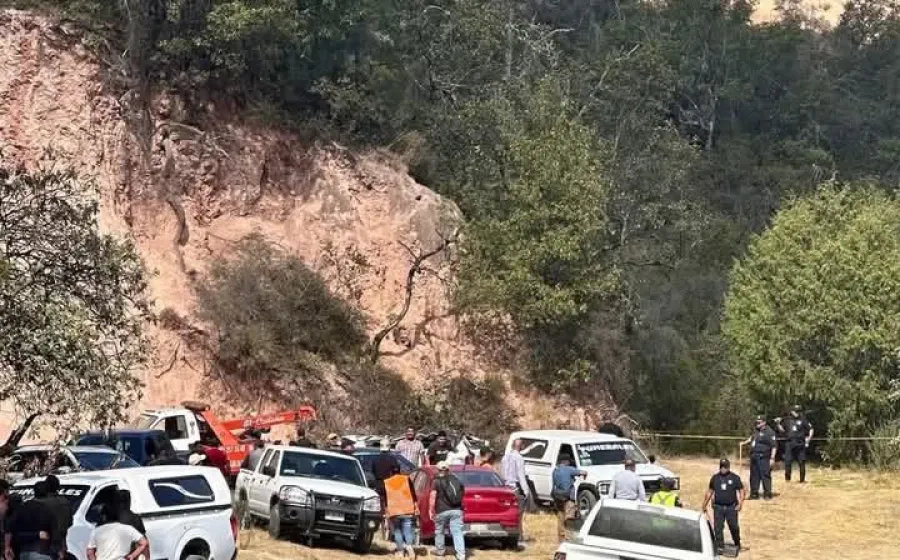 Muere AEI y MP en accidente de la Mixteca