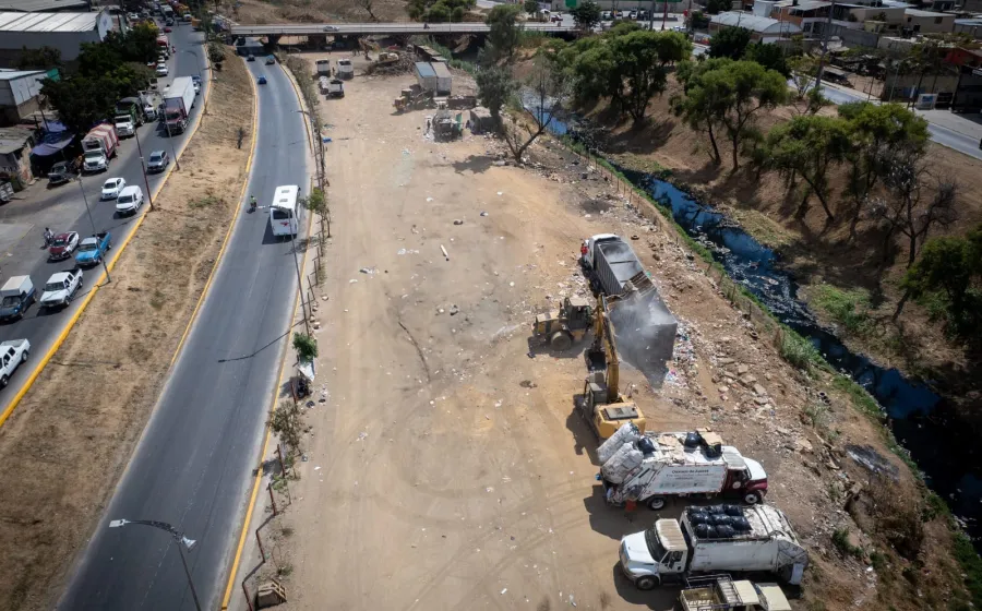 Oaxaca de Juárez optimiza la logística de residuos sólidos en El Playón y mantiene la zona libre de contaminación