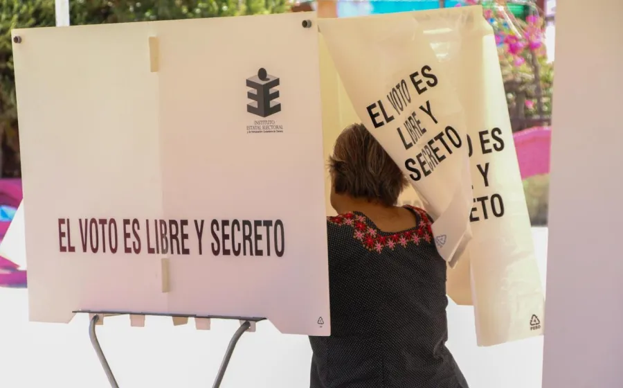 Concluye con éxito jornada electoral para elegir a agentes municipales y de policía en Oaxaca de Juárez