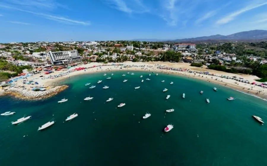 Todo para el turismo / ERNESTO REYES