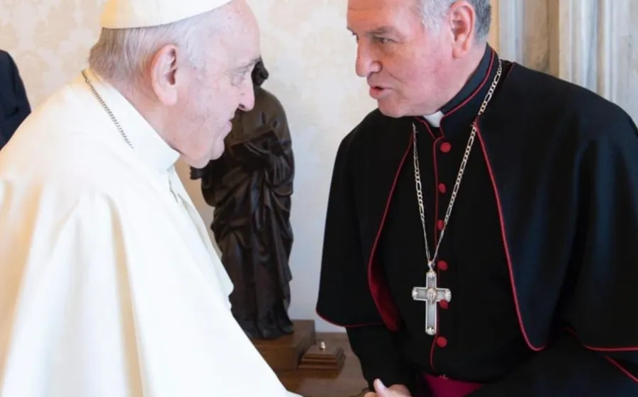 Por muerte de Papa Francisco  repique de campanas en todo Oaxaca 
