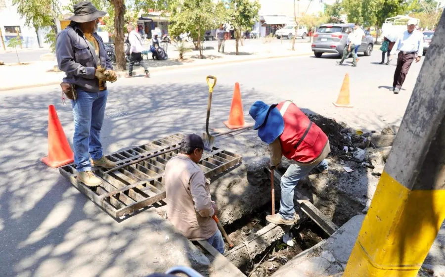 Refuerza Soapa labores de limpieza y desazolve en infraestructura pluvial