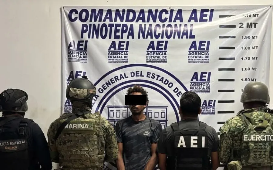 Realizan operativo en Pinotepa Nacional y ejecutan orden de aprehensión por narcomenudeo*