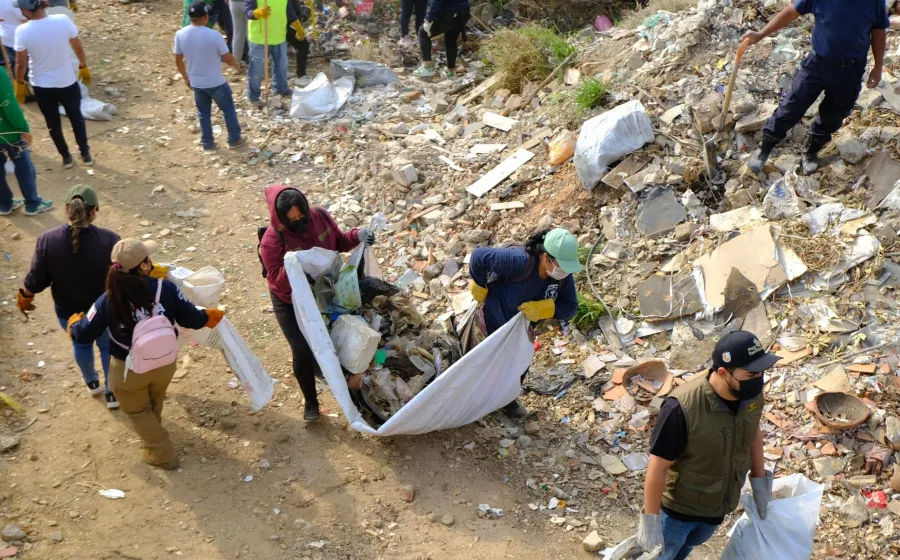 Recuperan espacio público en el Ejido Guadalupe Victoria con Tequio Vecinal