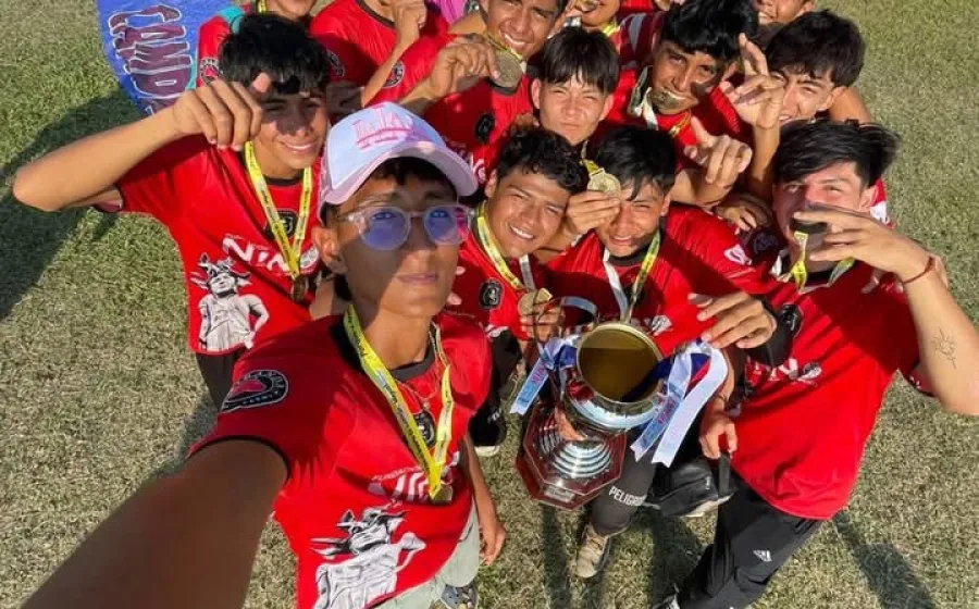 ¡Club Peligrosos, campeones de la Copa Juchitán 2025! 