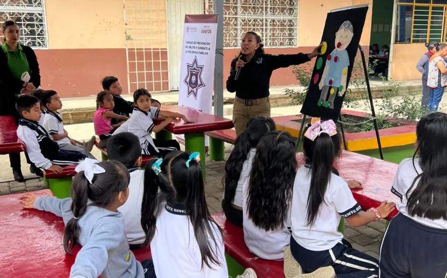 Llega el “Día Azul, por una infancia feliz” a la zona del Mercado de Abasto