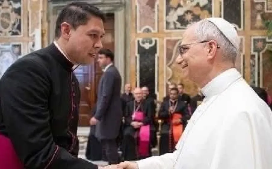 Monseñor mexicano es designado coordinador de giras papales en el Vaticano