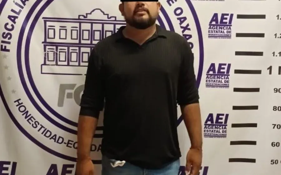 Fiscalía de Oaxaca detiene a una persona por Usurpación de Funciones, luego de hacerse pasar por Agente del MP