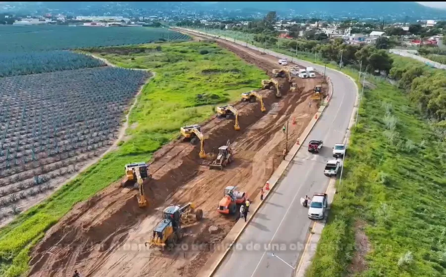 Arranca construcción de vialidad en márgenes del río Atoyac