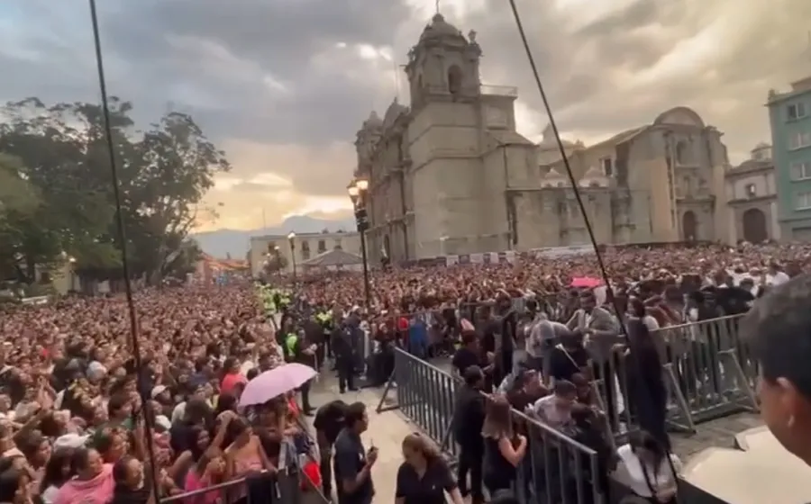 El pueblo manda, el pueblo quita