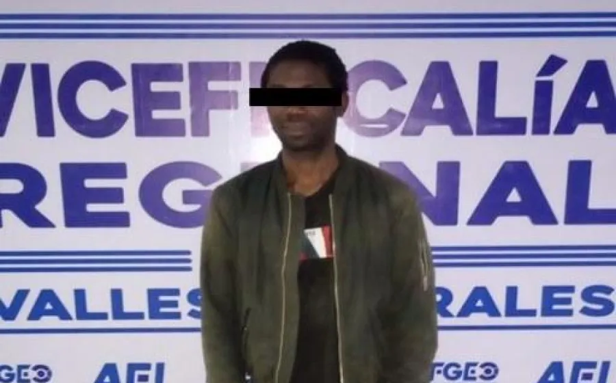 Extranjero es llevado ante juez por agresión a elemento de la Policía Municipal