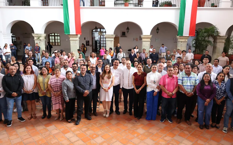 Presentan programa de regularización de terrazas en el Centro Histórico