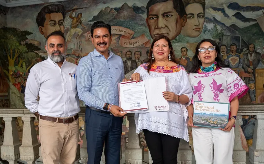 Oaxaca de Juárez, primer municipio en recibir la validación técnica de su Plan Municipal de Desarrollo