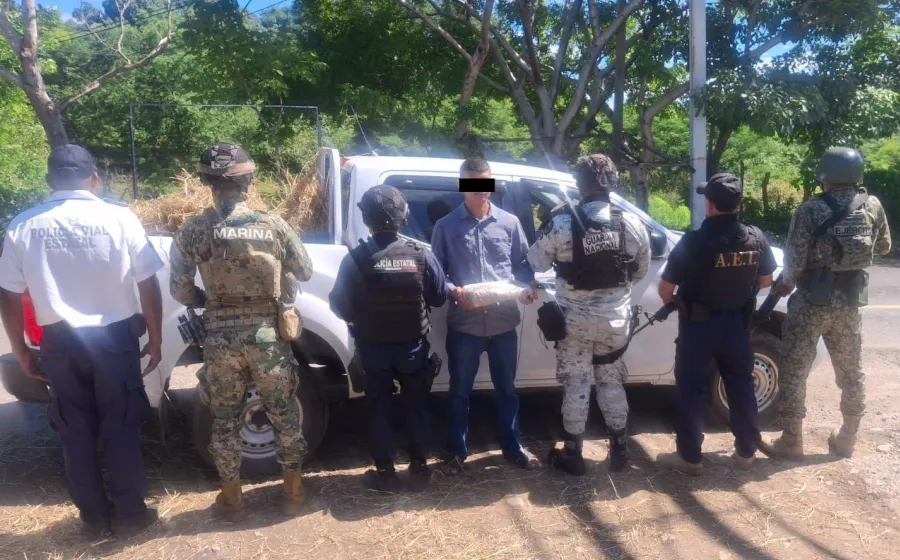Lo detienen con un paquete de droga, tras operativo en la Costa