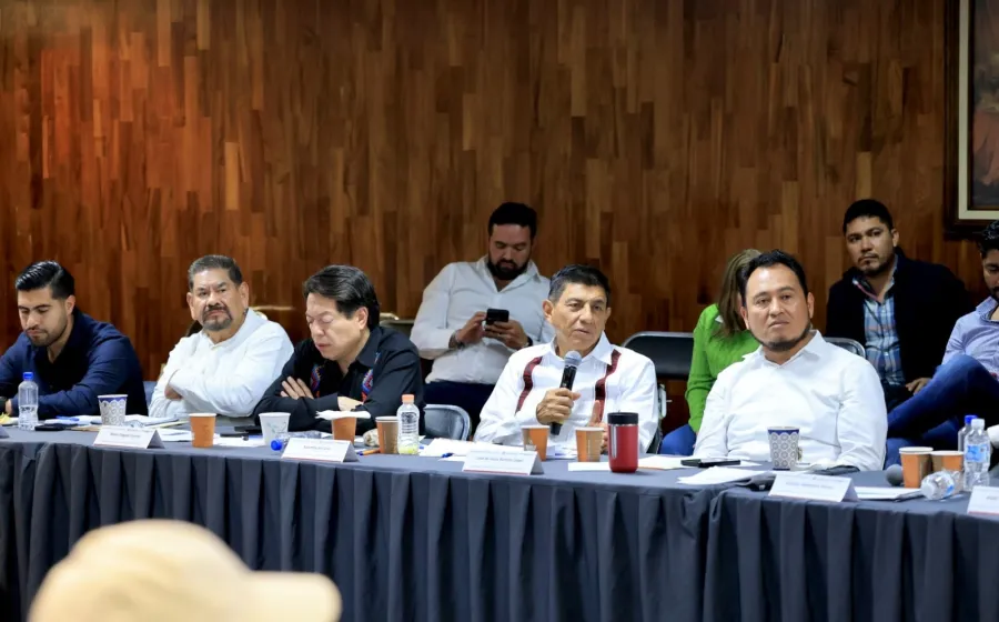 Alcanzan Gobierno de Oaxaca-SEP-Sección XXII acuerdos en beneficio de la niñez y del magisterio