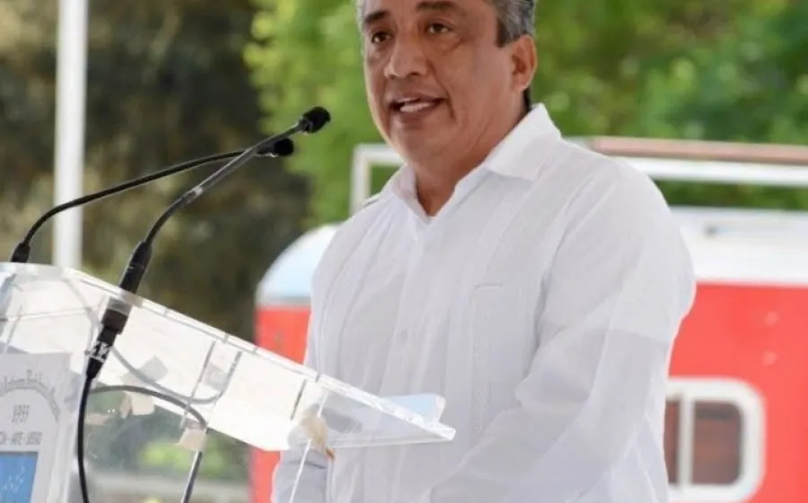 El poder preventivo del conocimiento: hacia una universidad comprometida con su comunidad  Por: Dr. Taurino Amílcar Sosa Velasco / Profesor-Investigador UABJO