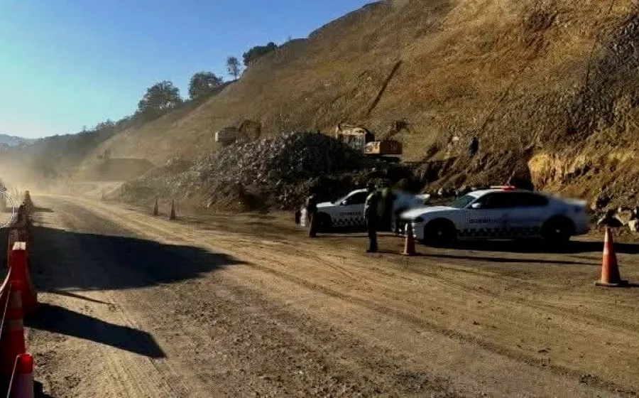 Por otro deslave de talud cierran carretera Cuacnopalan - Oaxaca 