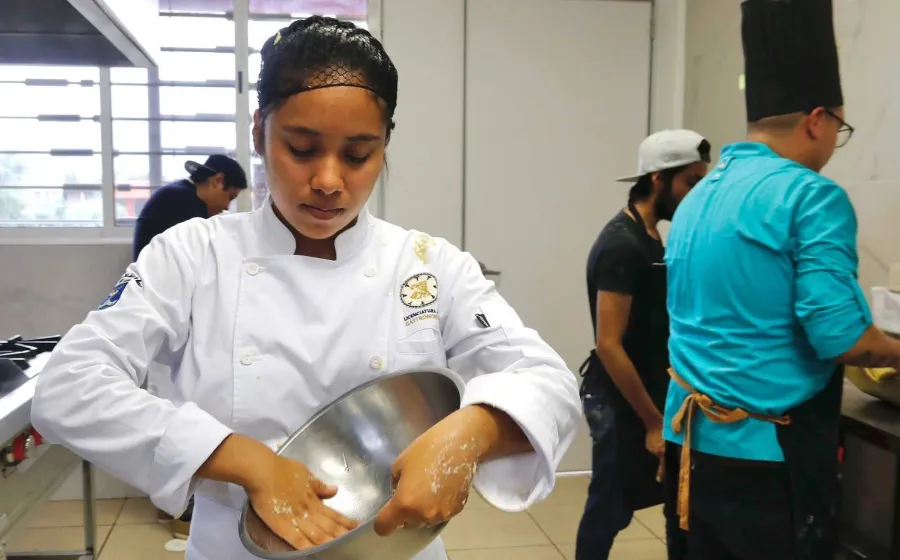 Invita gastronomía UABJO a su festival de sabores navideños 